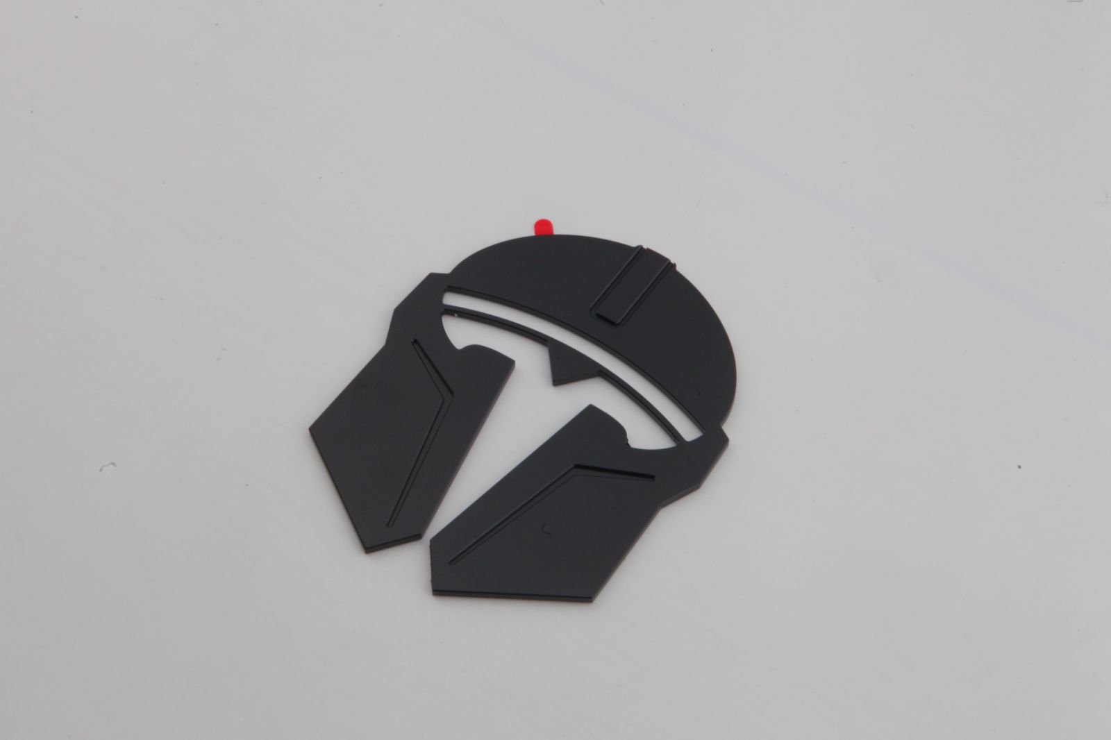 Suitable for Tesla's New Model 3/Y/Yl the Mandalorian Aluminum Alloy Metal Car Logo