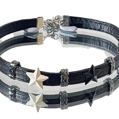 Dark style hot girl sweet and cool five-pointed star spliced ​​black leather collar Y2k subculture high-end personalized clavicle chain