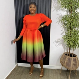 大码连衣裙;连衣裙;时尚休闲套装