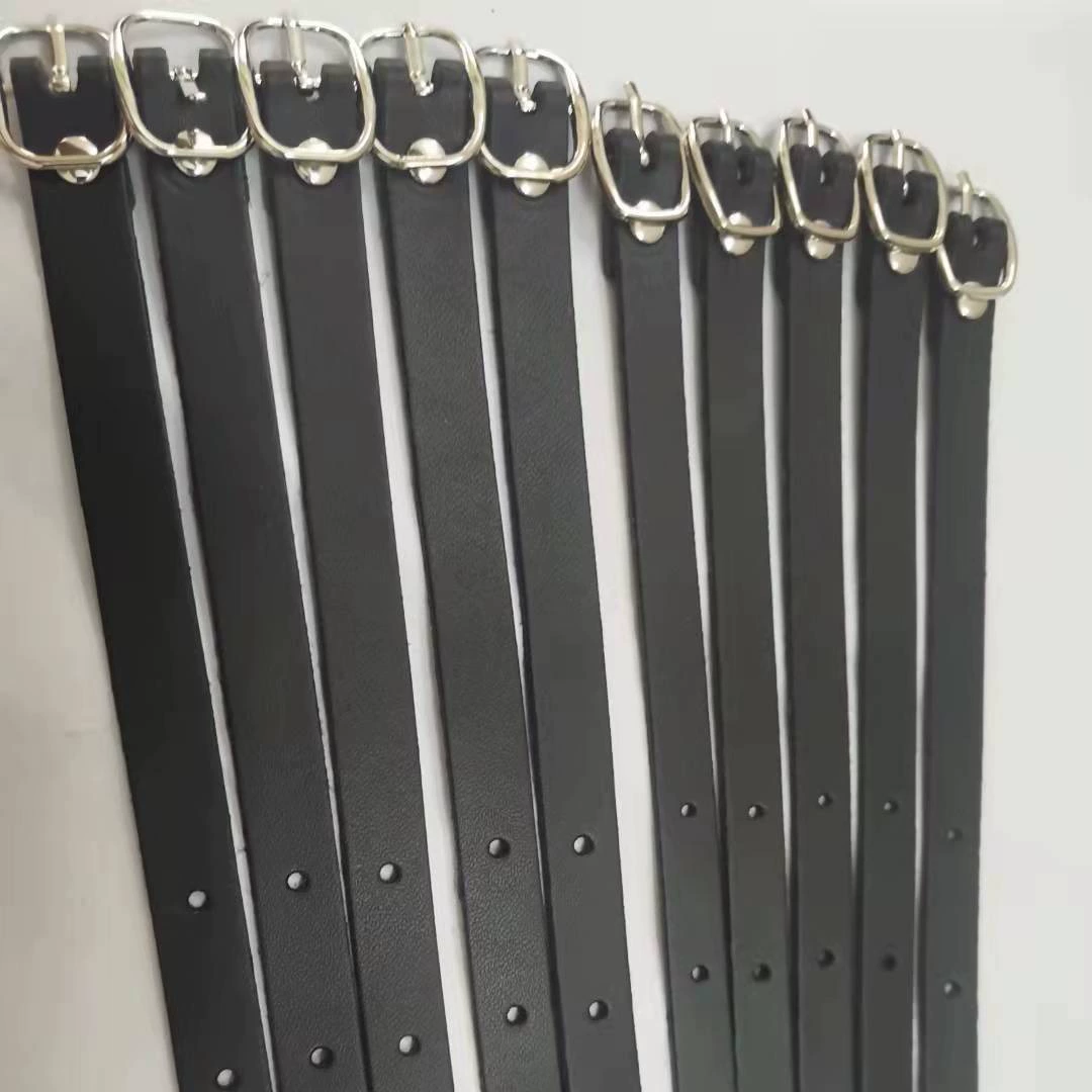 Специализируемся на производстве ремней для багажных бирок из искусственной кожи с мелким зерном и меховой подкладкой, с пряжкой из сплава, не подверженной ржавчине.