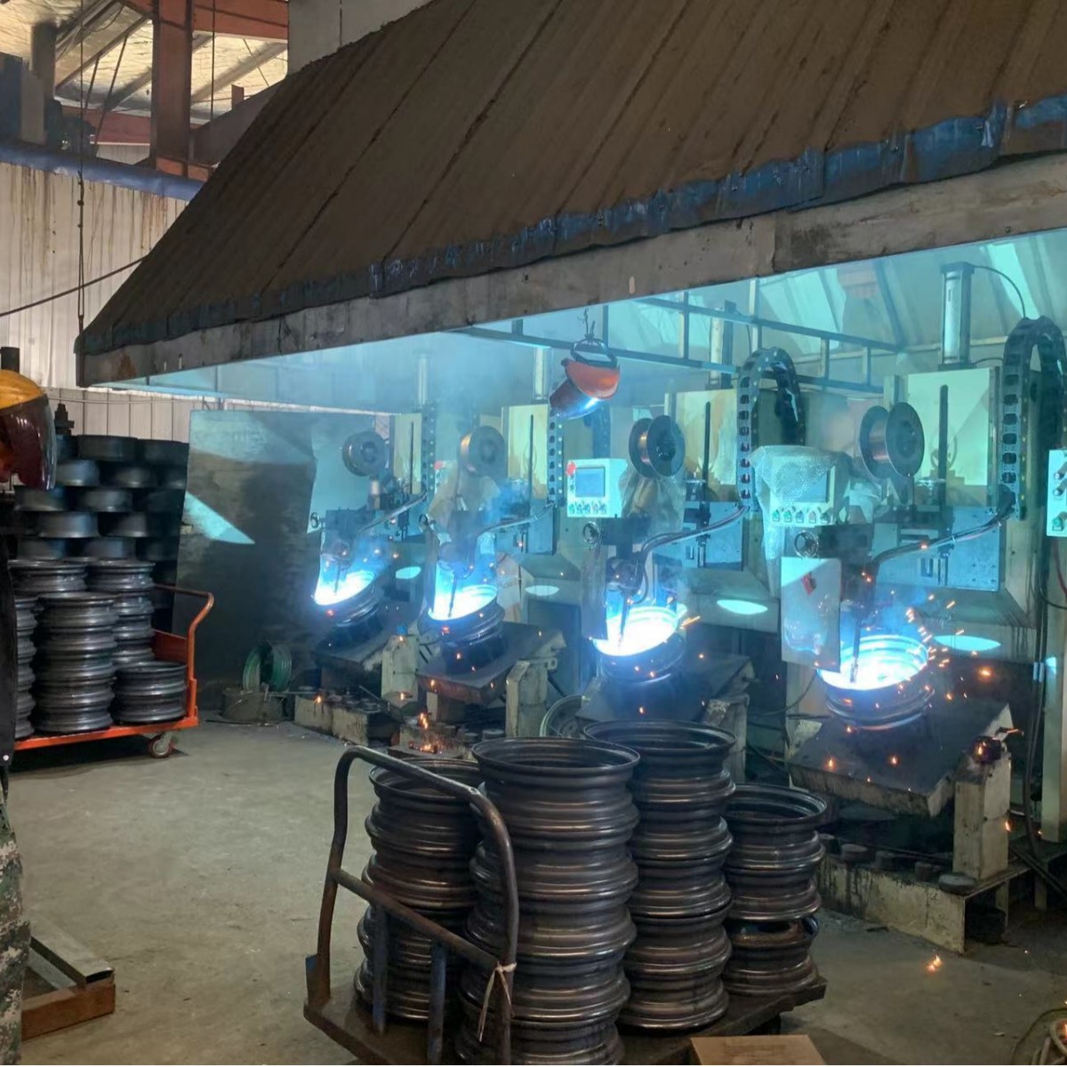 ���������ػ������崲��ѹ����������ӹ����豸��ȫ