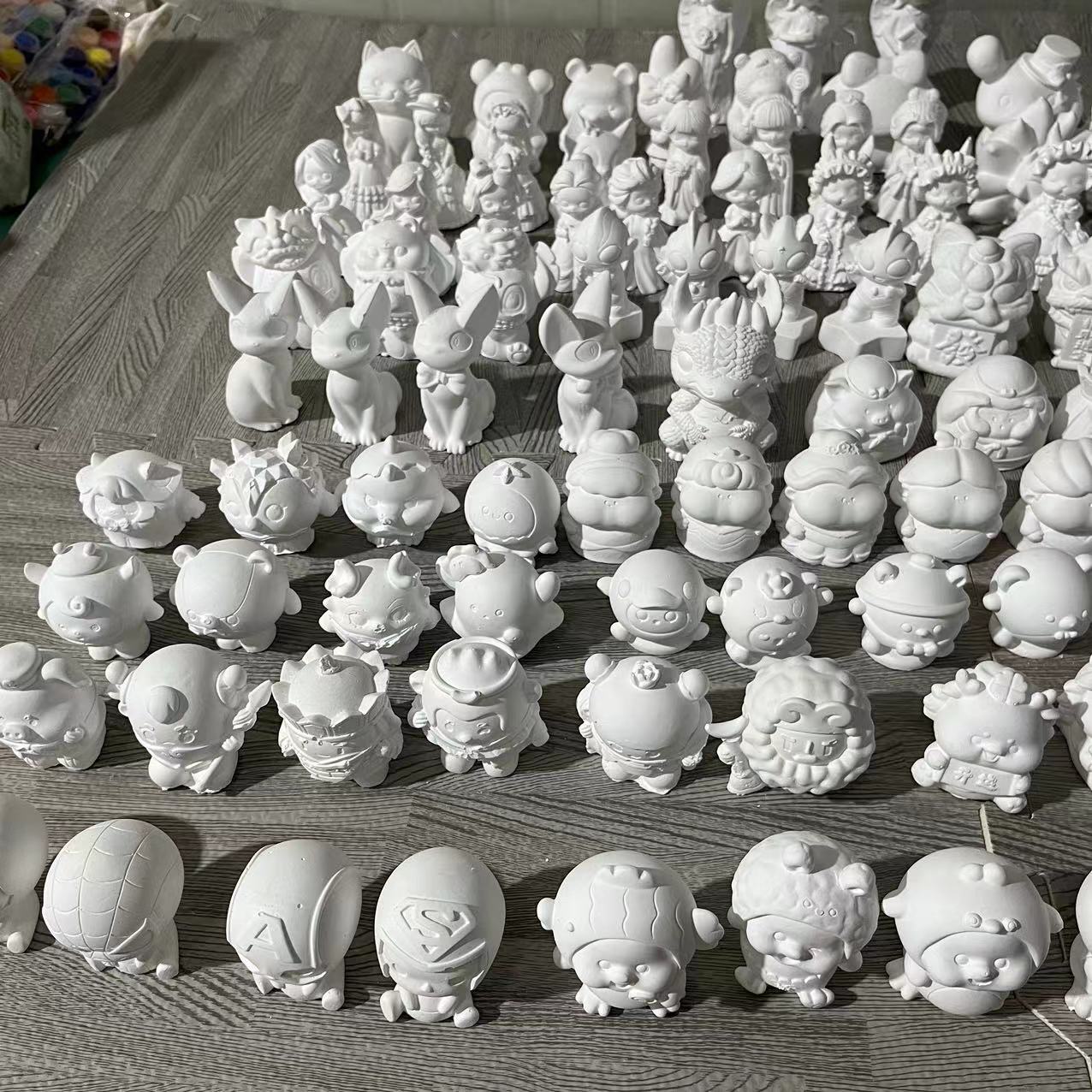 Wholesale Net red explosion backpack Bear rabbit plaster doll special wholesale graffiti DIY Square night market stall