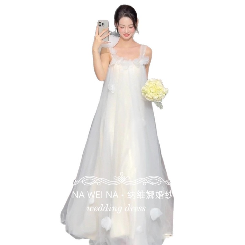 法式抹胸轻婚纱新娘晨袍小众高级感森系短款领证白色订婚小礼服裙|undefined
