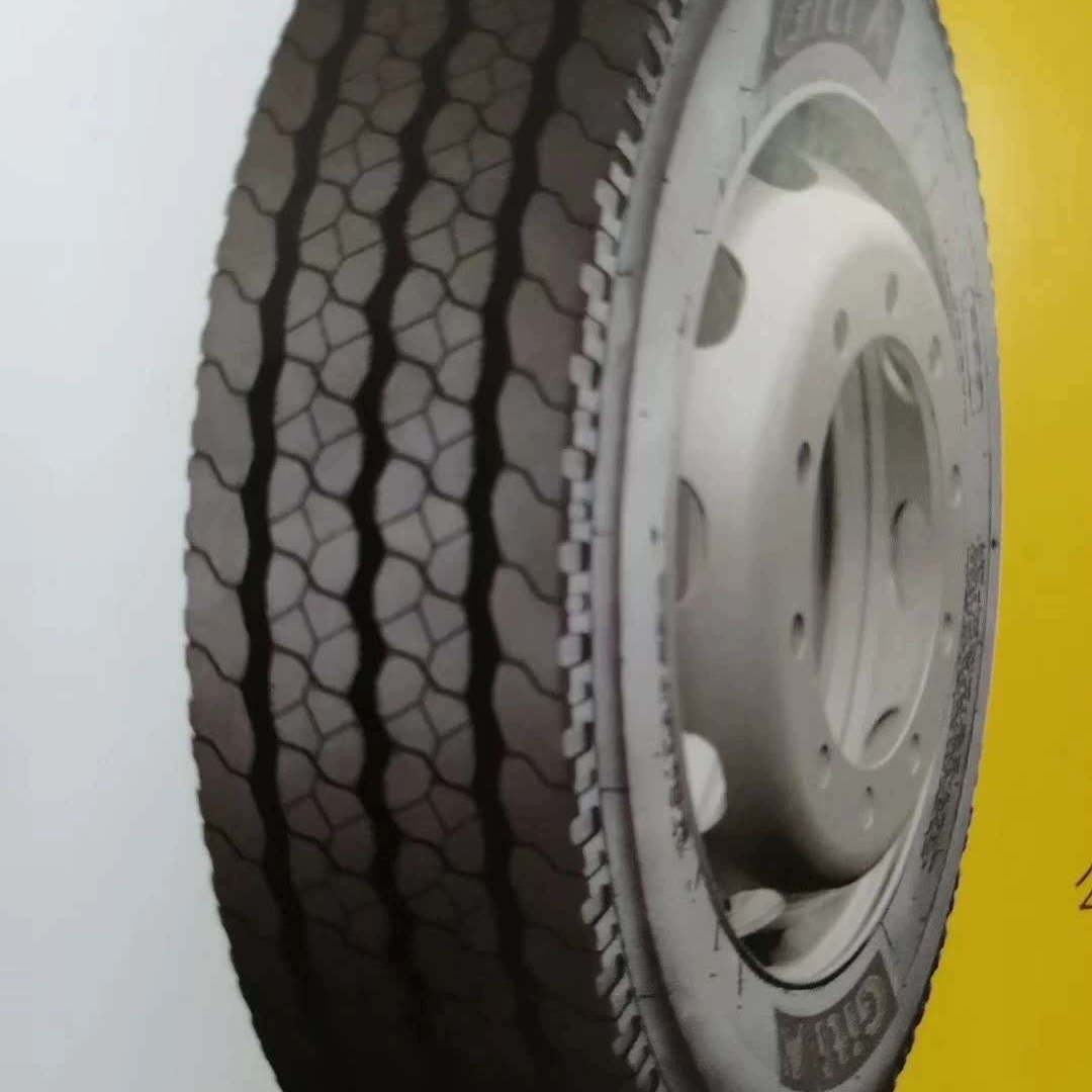 Шина Giti SUV 520, 225/60R18, дорожная шина для SUV/легковых