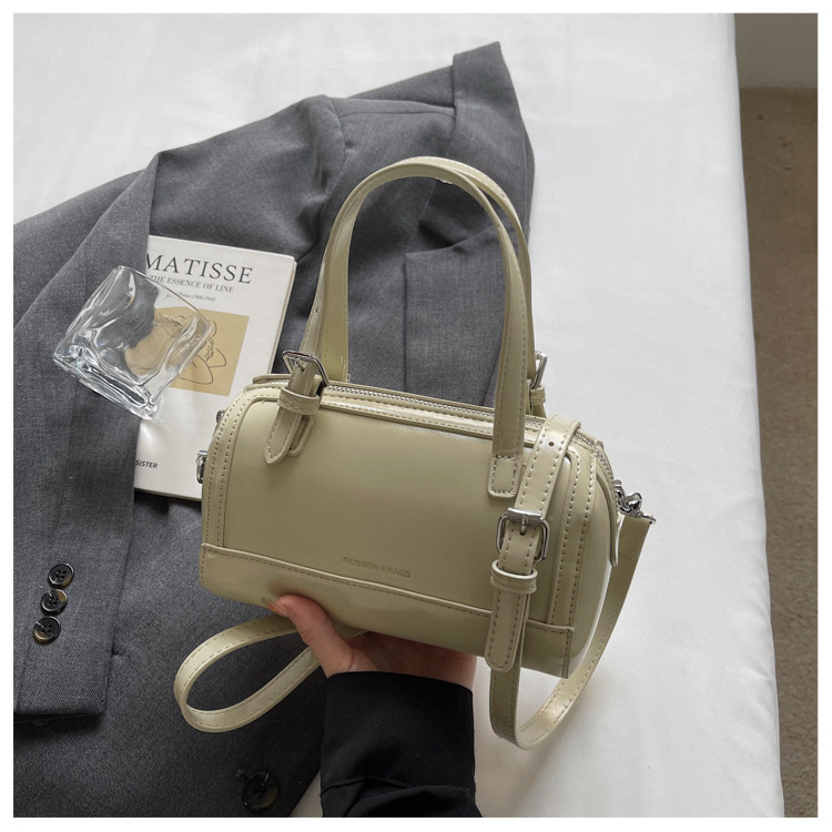 Minimalist Women's Handbag, Versatile Single Shoulder Boston Bag_voghion.com