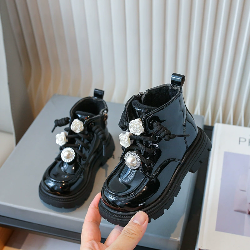 Низкие ботинки (Martens) для девушек — утепленные ботинки на молнии по щиколотке, декоративная цепочка, размеры 14.5–21.6 см / 23–35