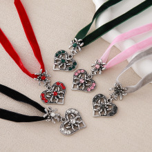 夏欧美新品啤酒节辣妹颈圈锁骨链吊坠项链义乌批发女士天鹅绒配饰