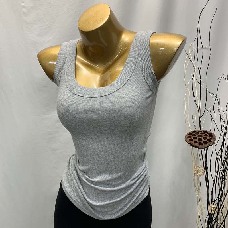[Shopkeeper Retention] The model is so good that it is explosive! Everyone wears a slim U-neck wide shoulder strap to cover the accessory breast camisole INS