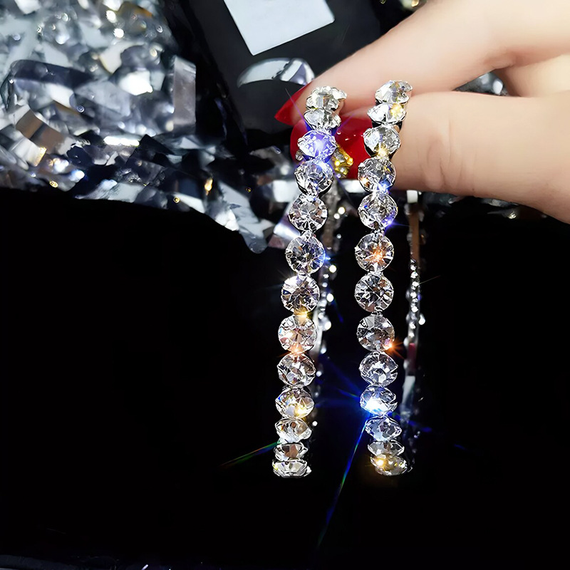 Circle Copper Elegant Glam Exaggerated Earrings display picture 4