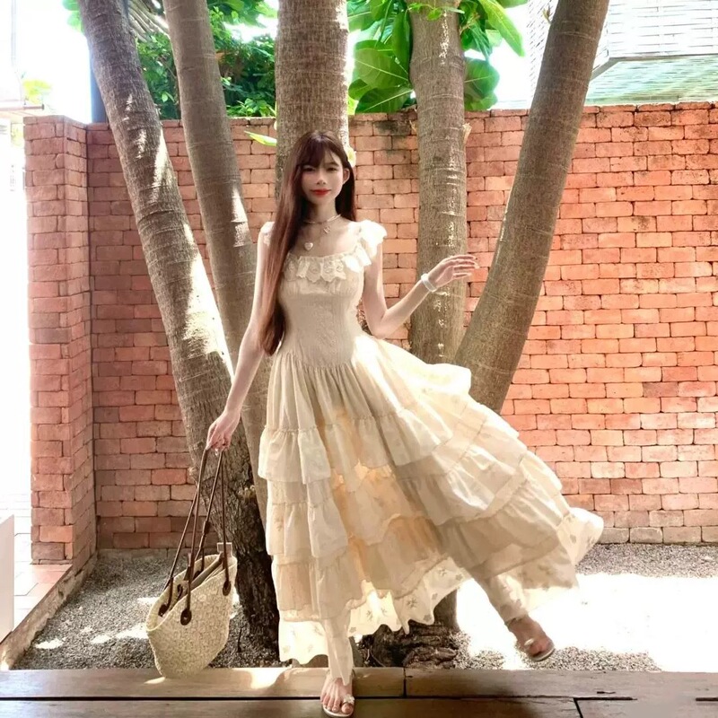 Tea Break Runaway Princess Long Dress for Women 2026 Summer Garden Light Dance Holiday Style Waist-Cinching Slimming Puffy Cake Dress