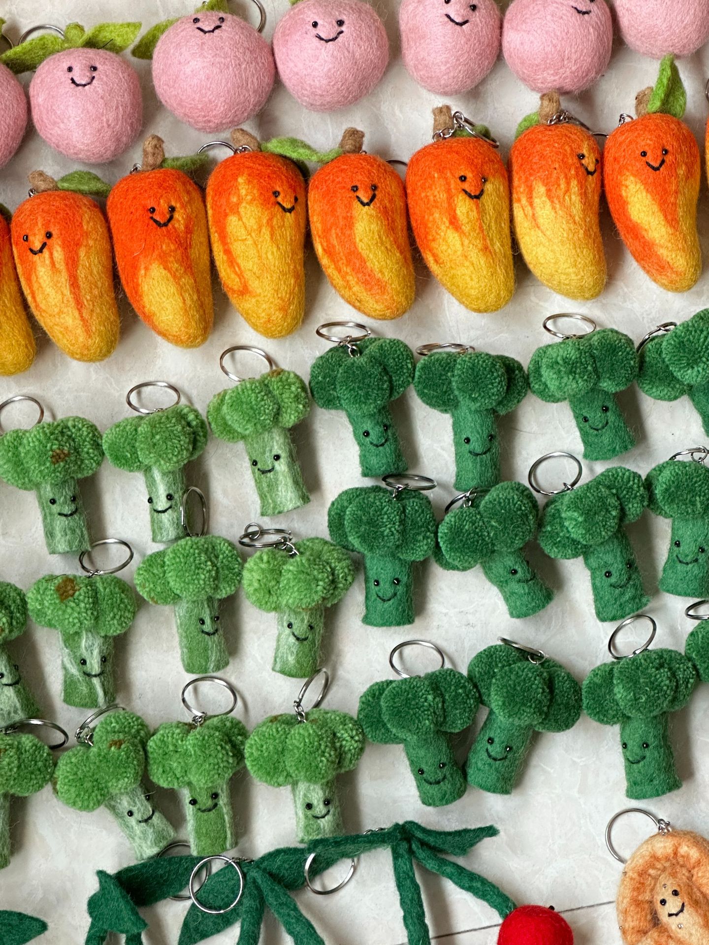 100g Weight Bag Pendant, Keychain Classification 1 Piece Quantity Holiday, Daily Occasion wool felt Material Fruit, Vegetable Pattern Cute Style 1 Piece Cute Fruit Vegetable Wool Felt Bag Pendant Keychain 21