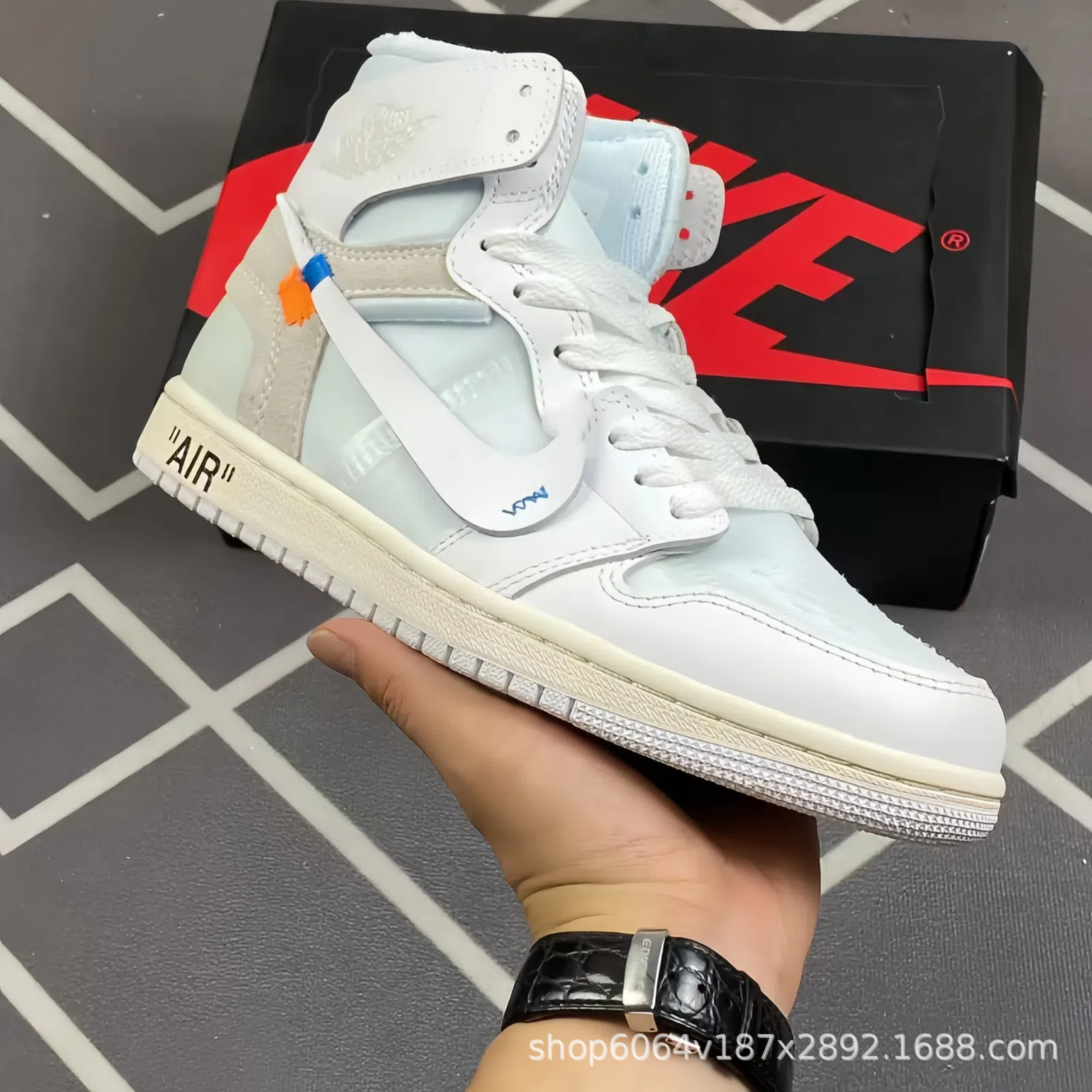 Putian Shoes Aj1 Barbed High-Top Basketball Shoes Pure Original High Version Sneakers Men's Shoes Women's Shoes Wear-Resistant Cushioning