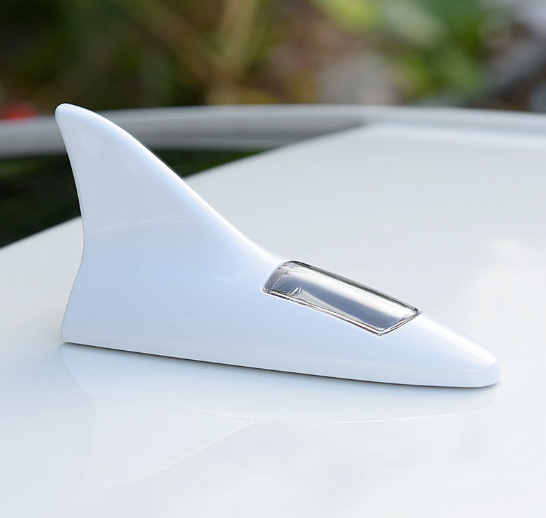 Car decorative lights solar shark fin antenna roof tail modification lights anti-collision LED flash 8 lights