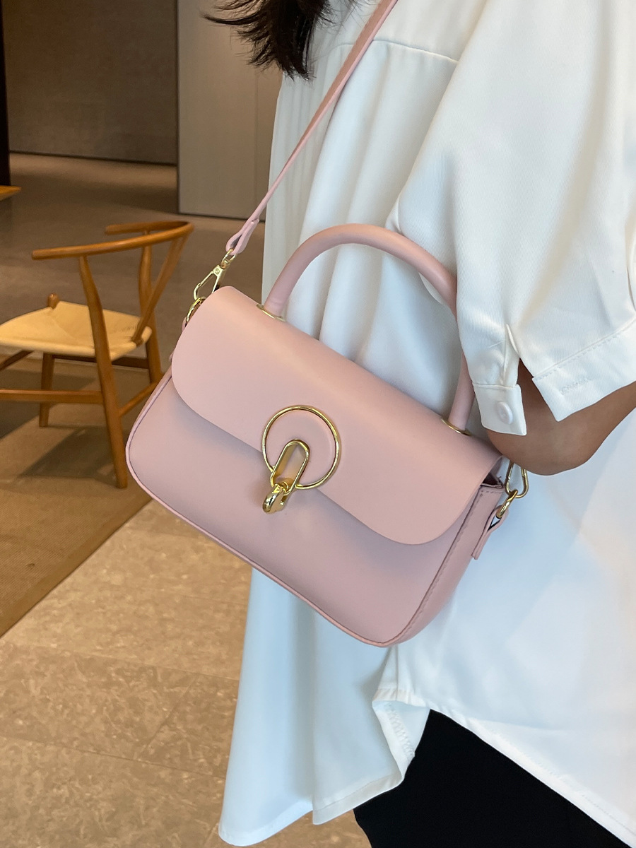 Bolsos de mujer Bolsos de mano de moda simple nuevo estilo de viaje de verano todo tipo de bolso cuadrado pequeño para ir a trabajar bolso de mensajero de ocio