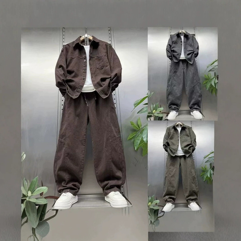 2026 Autumn Men's Denim Suit, Casual Old Money Style, Turn-down Collar Jacket, Loose Straight Casual Pants Set 2026 Autumn Men's Denim Suit, Casual Old Money Style, Turn-down Collar Jacket, Loose Straight Casual Pants Set