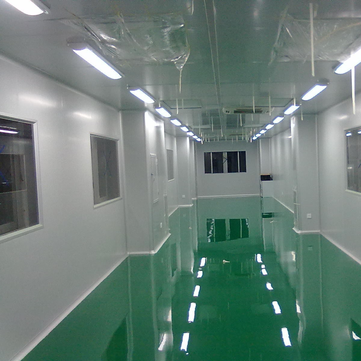 净化车间玻镁板吊顶、防火岩棉彩钢板彩钢瓦隔墙十万级无尘装修