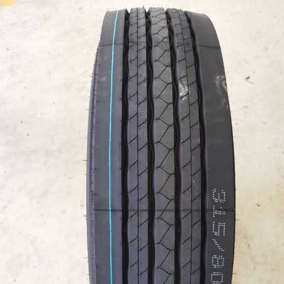 11R22.5 front and rear wheel drive four-line block pattern all-steel radial tires, brand new and high quality