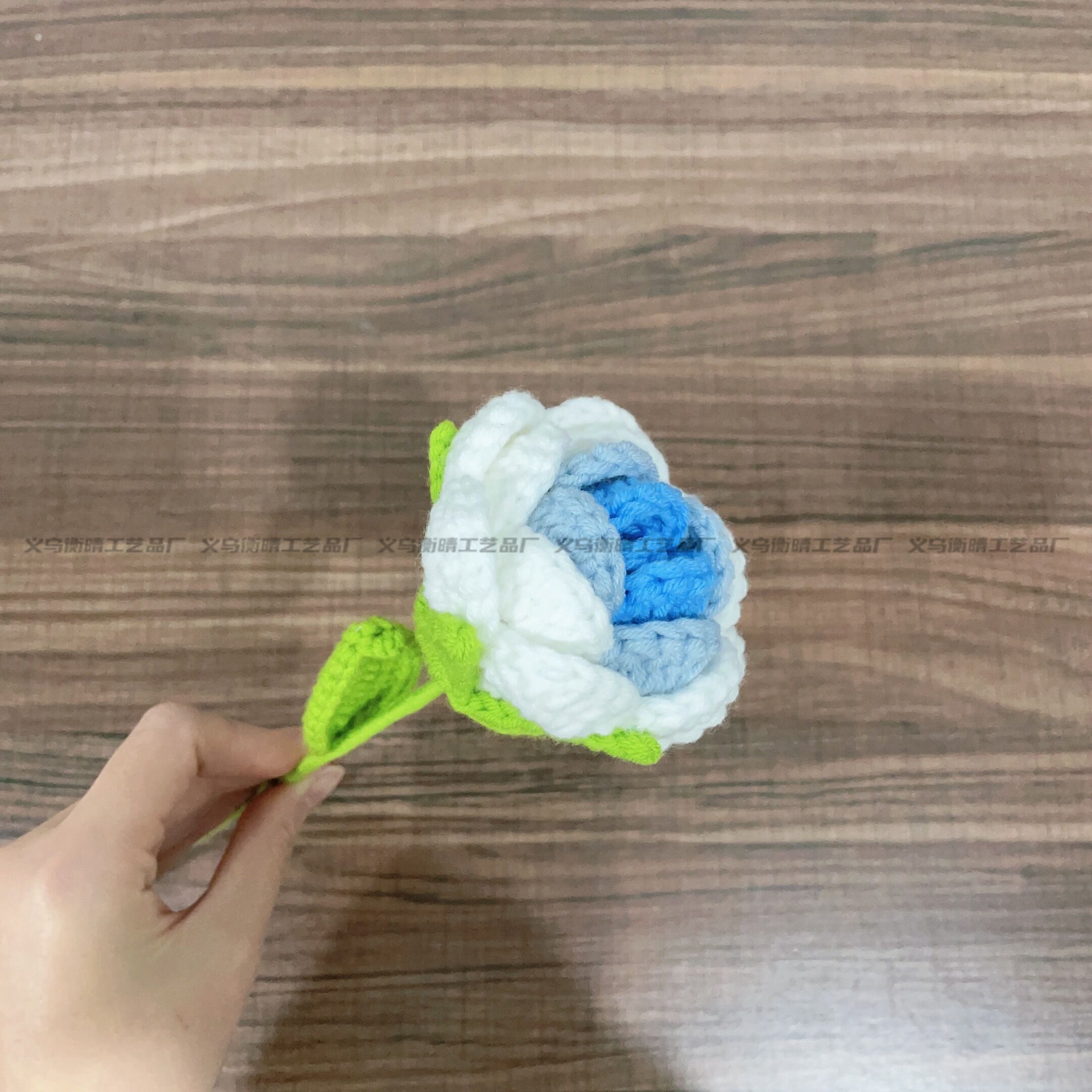 Lily tejido a mano acabado rosa Lily Tulip flor artificial lana ramo regalo