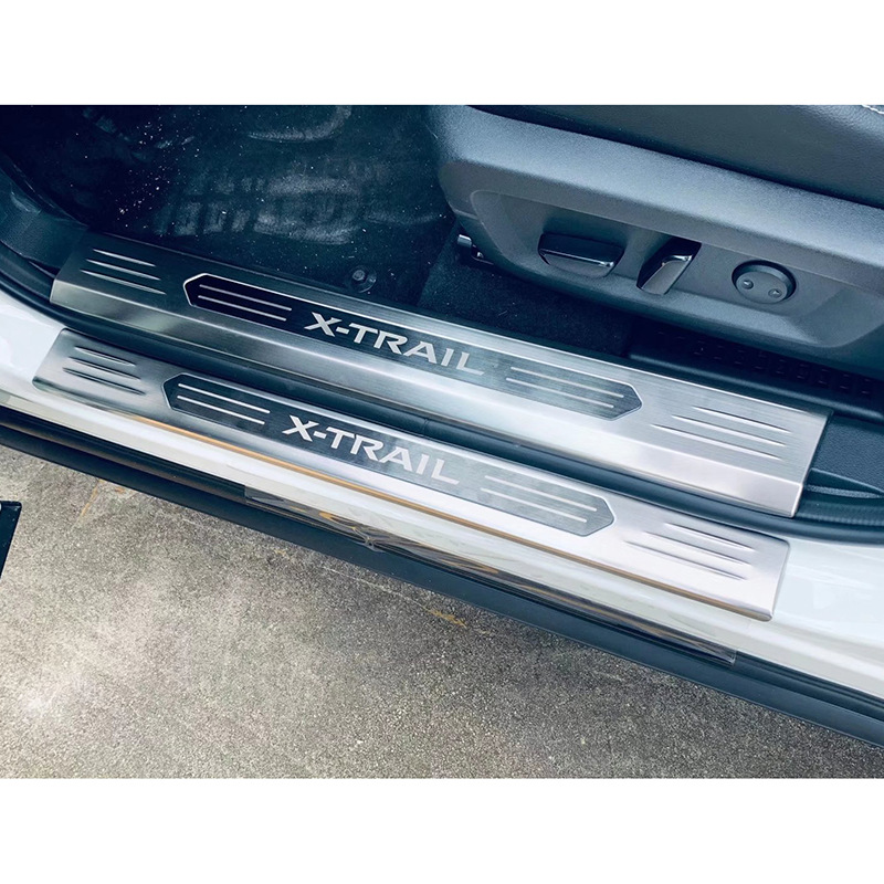 Suitable for 22-25 Models of Nissan X-Trail Rogue Japanese Version Interior and Exterior Rear Guard Panels Tailgate Guard Panels for Automobiles