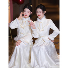 伴娘服中式2025新款闺蜜团礼服加绒加厚香槟色旗袍两件套长袖冬季