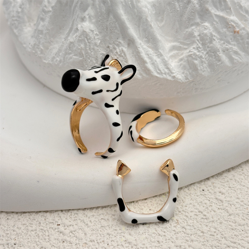 20g Weight Rings Classification 3 Pieces Set Quantity Daily Occasion Iron, Copper Material Zebra Pattern All Seasons Season Women's Gender Plating Design Cute, Simple Style Style Cute Simple Style Zebra Iron Copper Plating Women's Rings 1
