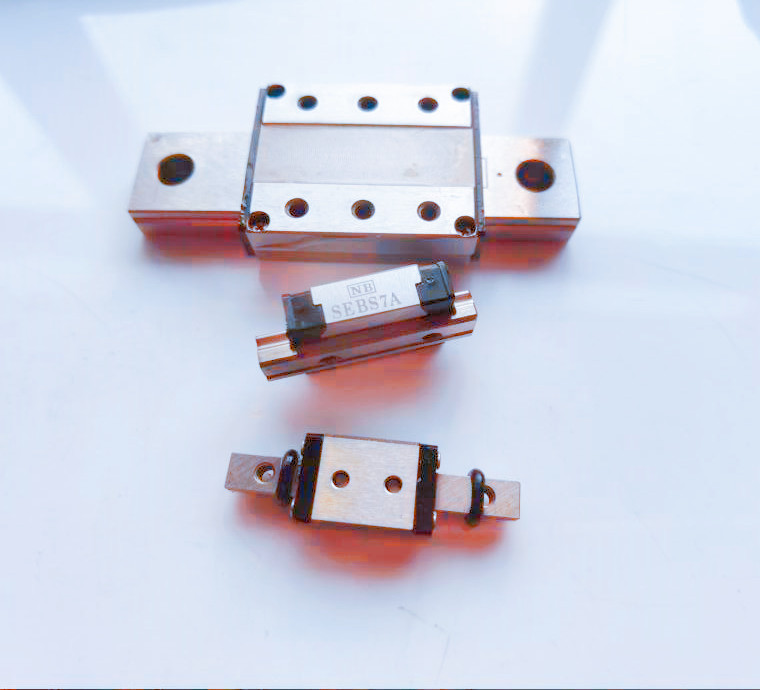 NB直线导轨滑块SEBS15A/5/7/9/12/20 SEB9/12/15/20 SGL25TFB/TE