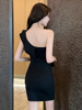 Deep V-shoulder strapless dress， sexy nightclub buttocks wrapped skirt for women