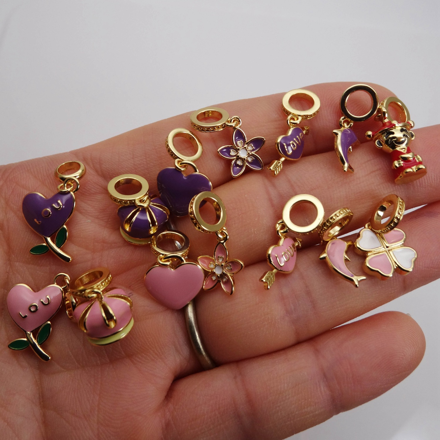 6g Weight Charms, Jewelry Accessories Classification 1 Piece Quantity Copper Material Heart Shape Pattern Enamel Design Cute Style 1 Piece Copper Heart Shape 2
