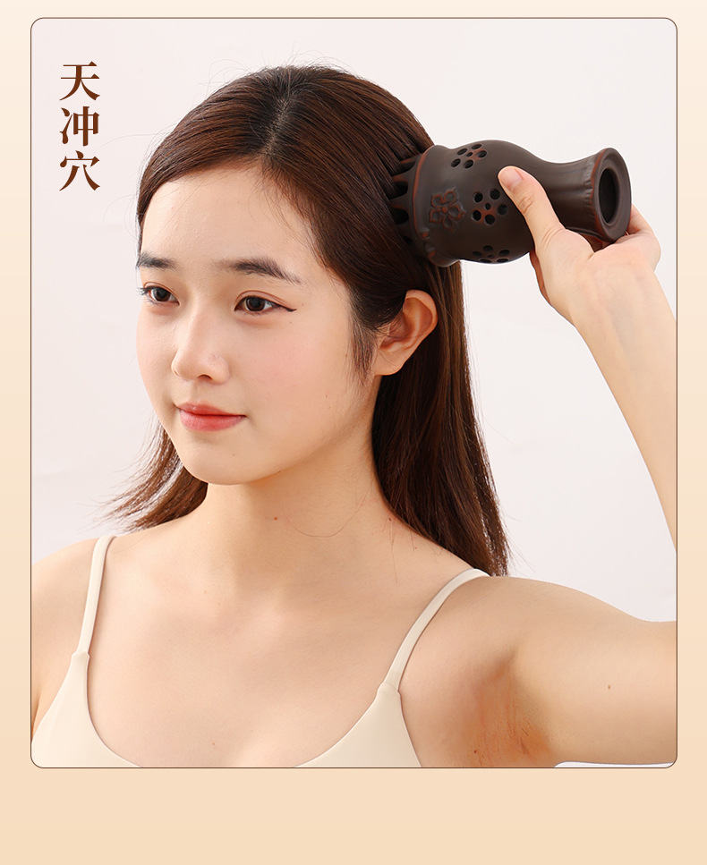 Red Bian Stone Head Therapy Moxibustion Comb Tool for Scalp Massage and Meridian Care Home Use in use