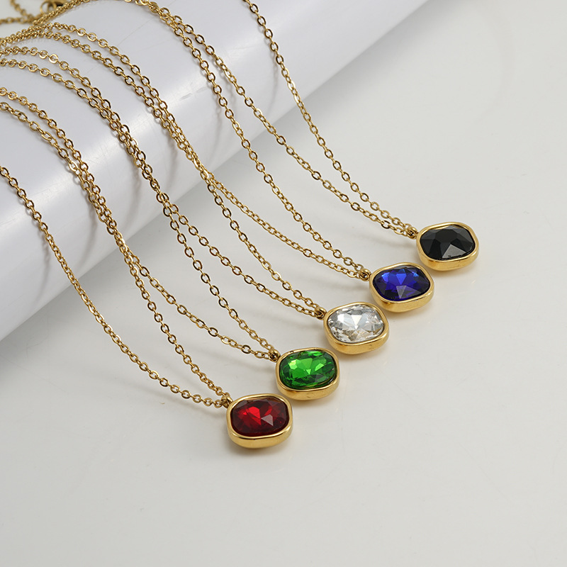 Fashion Round Titanium Steel Plating Inlay Zircon Pendant Necklace 1 Piece