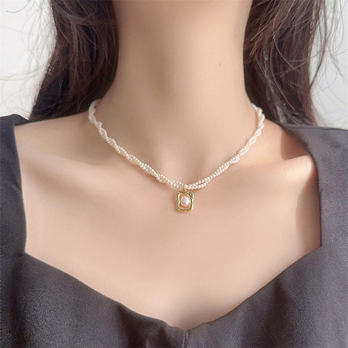 Minimalist Design Double Pearl Knot Necklace with a Sense of Luxury, Exclusive and Light Luxury Women's Necklace, Popular Wholesale