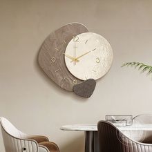 时来运转餐厅装饰画侘寂风创意时钟客厅挂画高档大气饭厅钟表壁画