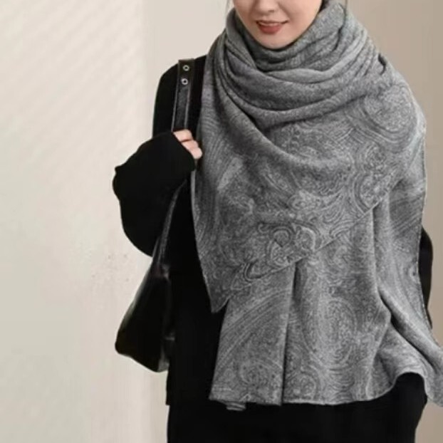 New Italian Scarf with Paisley Cashew Flower Knitted Cashmere Shawl Paired with High-End Cashmere Jacquard Scarf