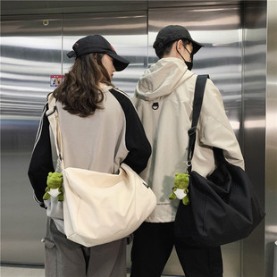 �羳��������Ů��ins�����r�������ٴ�б����������W�����n����