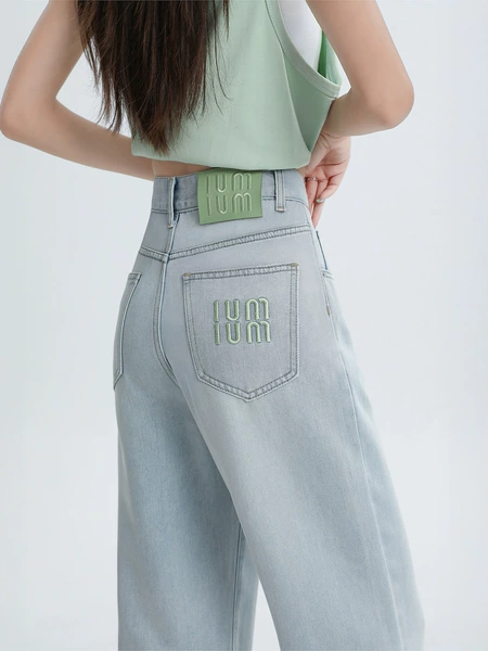 Blue denim cloth