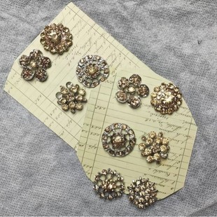 Jewelry accessories diamond buckle alloy material in stock accessories hand made vintage flower plate