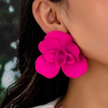 �W���羳���ŕr�л����OӋŮʿ���|������h���Ʒ