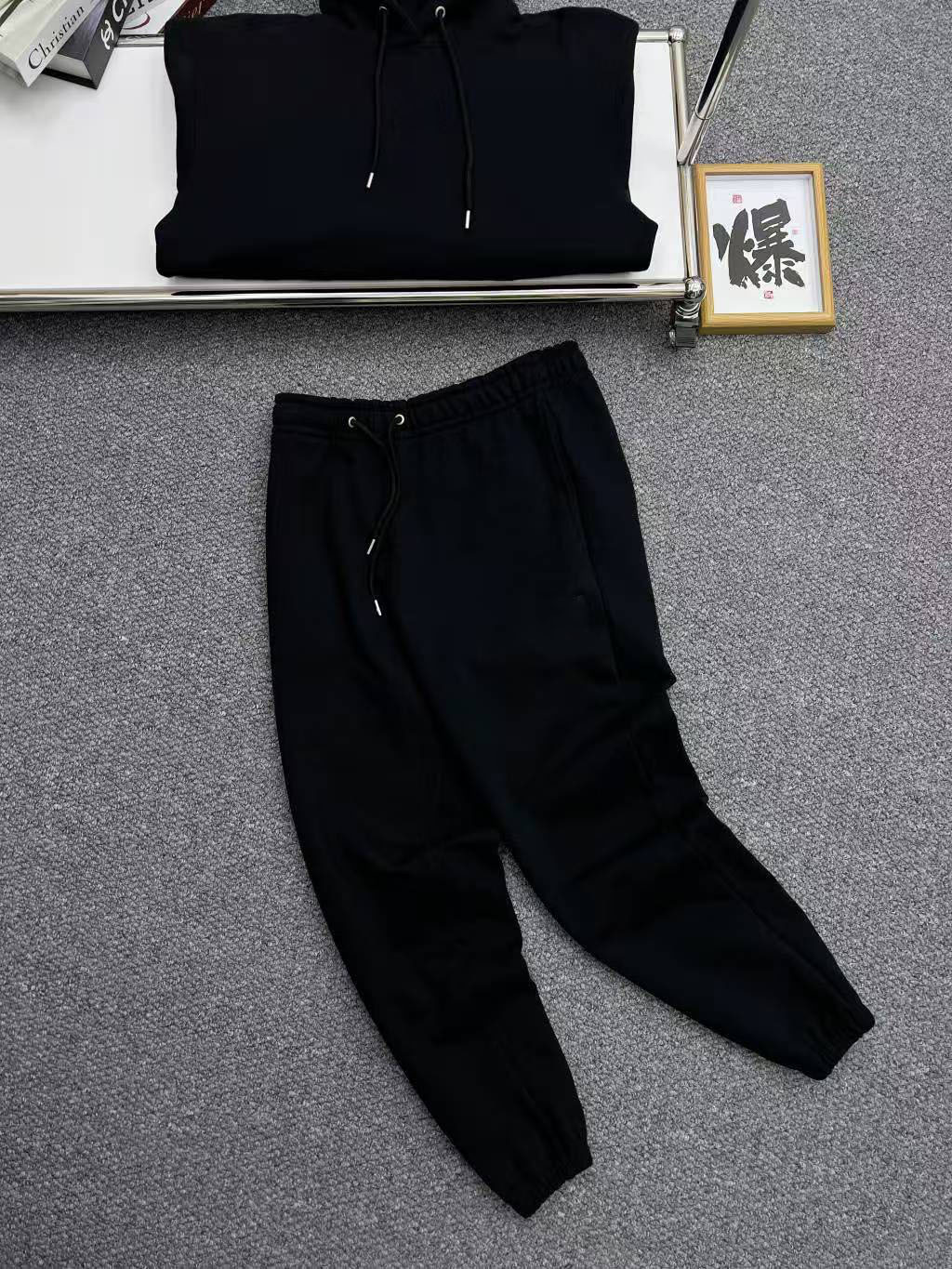 Chaqueta de tendencia impresa de letras suelta 2024 otoño invierno sudadera encapuchada pareja de camisa de terciopelo gruesa