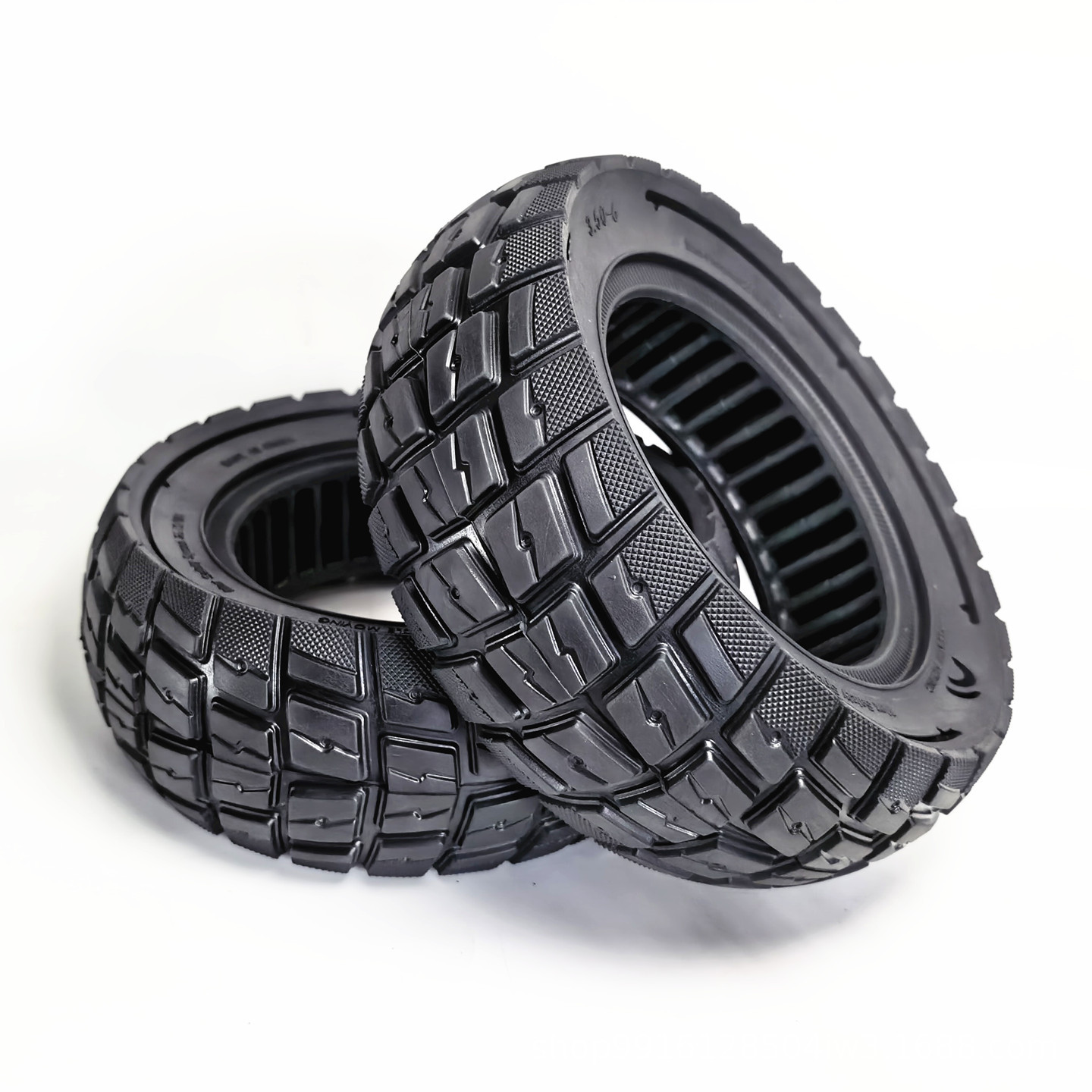 3.50-6 solid tire electric skateboard, leisure four-wheel scooter, non-inflatable, explosion-proof, off-road solid tire