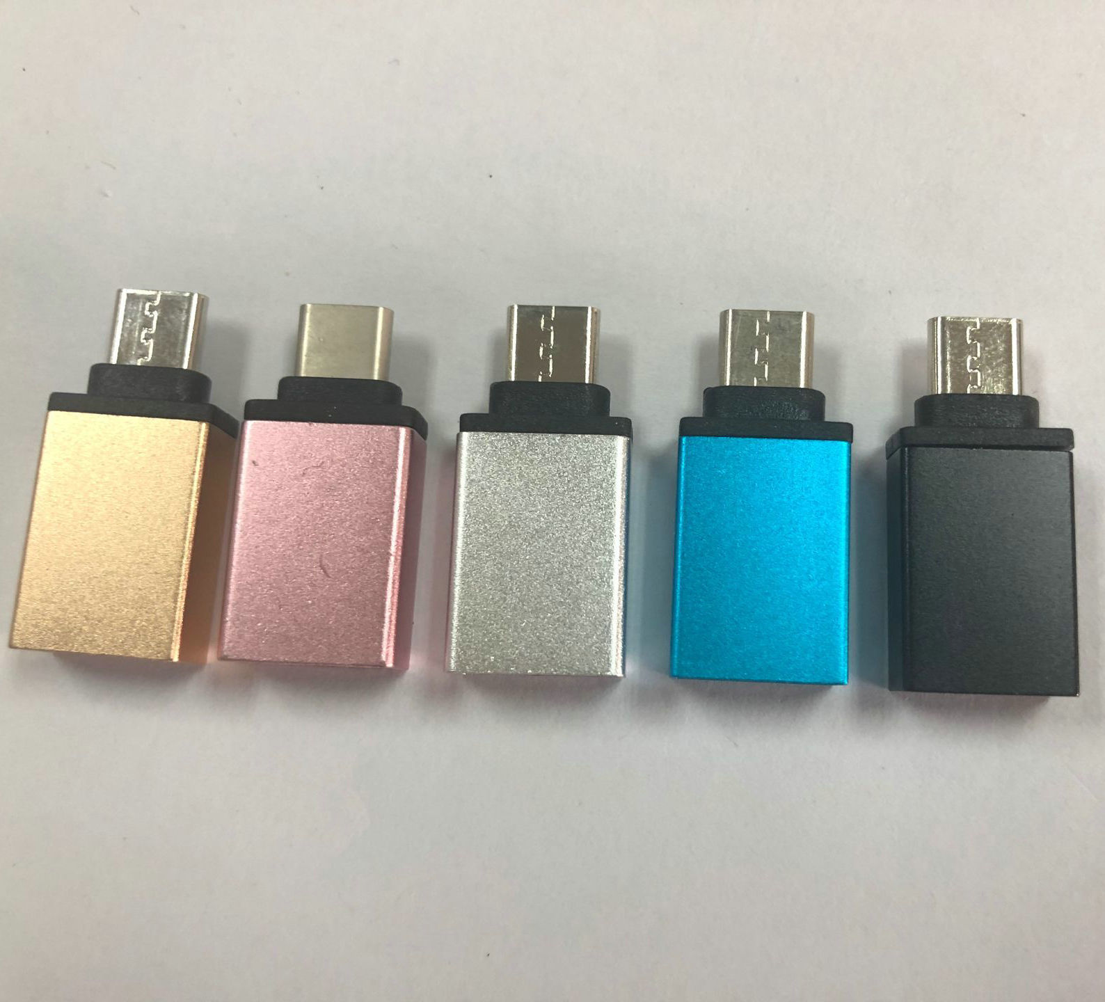 USB3.0 to TypeC adaptör dizüstü bilgisayar adaptörü veri USB flash sürücü dönüştürücü cep telefonu OTG üçü bir arada