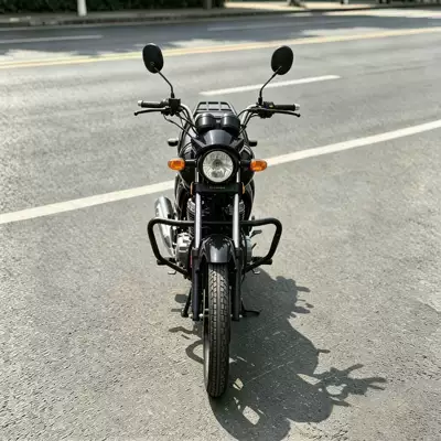 Motosikletlər Commuting in Urban and Rural Areas, Carrying