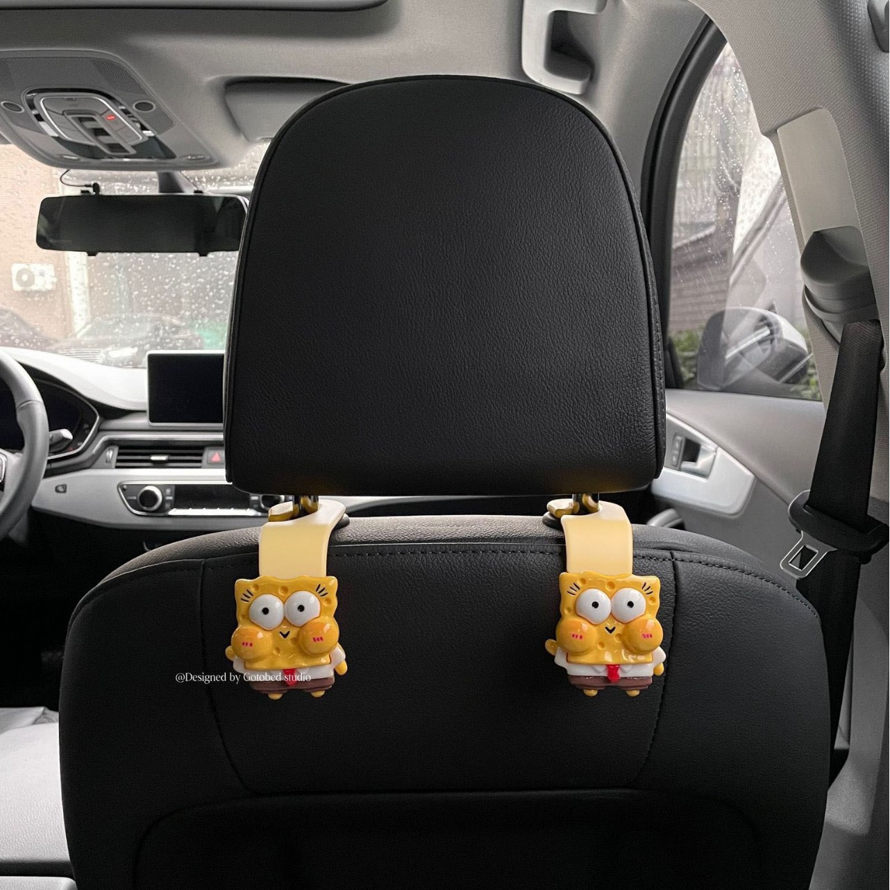 SpongeBob SquarePants Pai Daxing Creative Car Gancho para asiento trasero Decoración de almacenamiento del respaldo de la silla trasera Gancho pequeño Gancho lindo