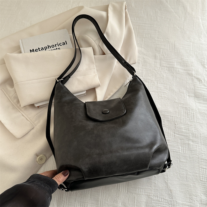 Bolsa de hombro retro debajo de las axilas, bolso de hombro para estudiantes universitarios de clase, bolso de ocio de nicho de invierno 2024