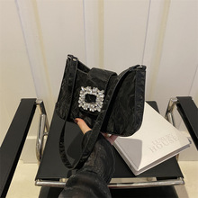 ˮ荿ەr�Џ͹ņμ�Ҹ�°�С�t��ֱ��Ů�����������荷�����С��