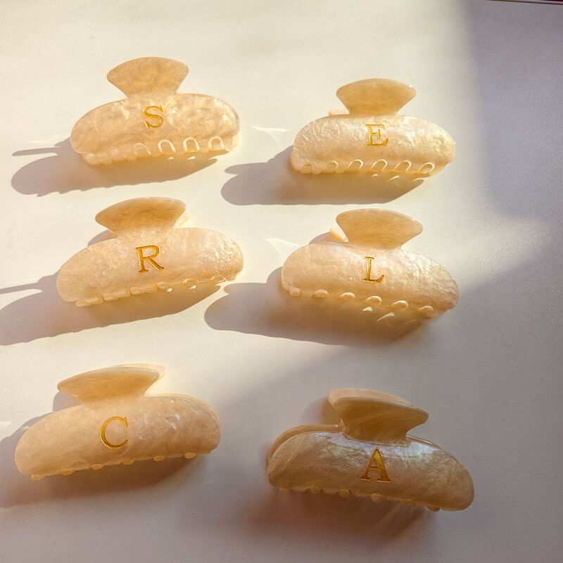 Cross-border best-selling acrylic gold-letter hair clips, stylish and elegant, perfect for creating updos and half-up hairstyles, shark clips for women Cross-border best-selling acrylic gold-letter hair clips, stylish and elegant, perfect for creating updos and half-up hairstyles, shark clips for women