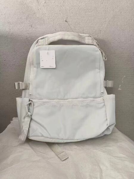 Handheld backpack