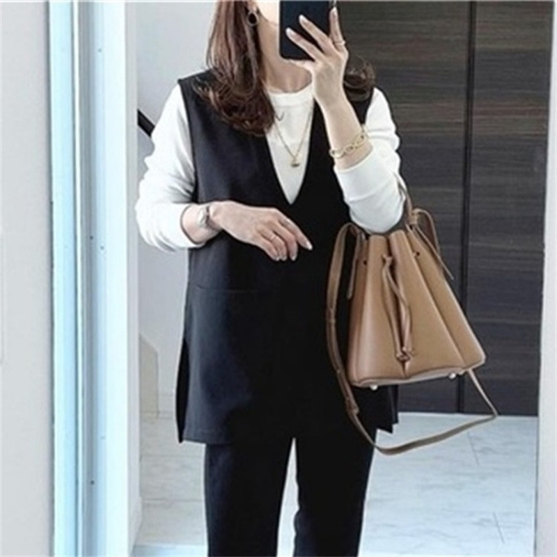 Sleeveless Vest for Women, Japanese Style, Trendy V-Neck Vest, Fashionable Korean Version, Loose Outerwear Vest