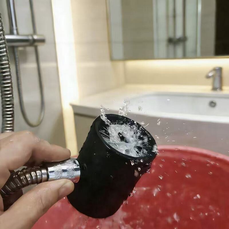 New Model of Showerhead for Men, Designed for Solo Bathing and Massage, with Tactile Massage and Vortex Showerhead with Circular Water Spray New Model of Showerhead for Men, Designed for Solo Bathing and Massage, with Tactile Massage and Vortex Showerhead with Circular Water Spray