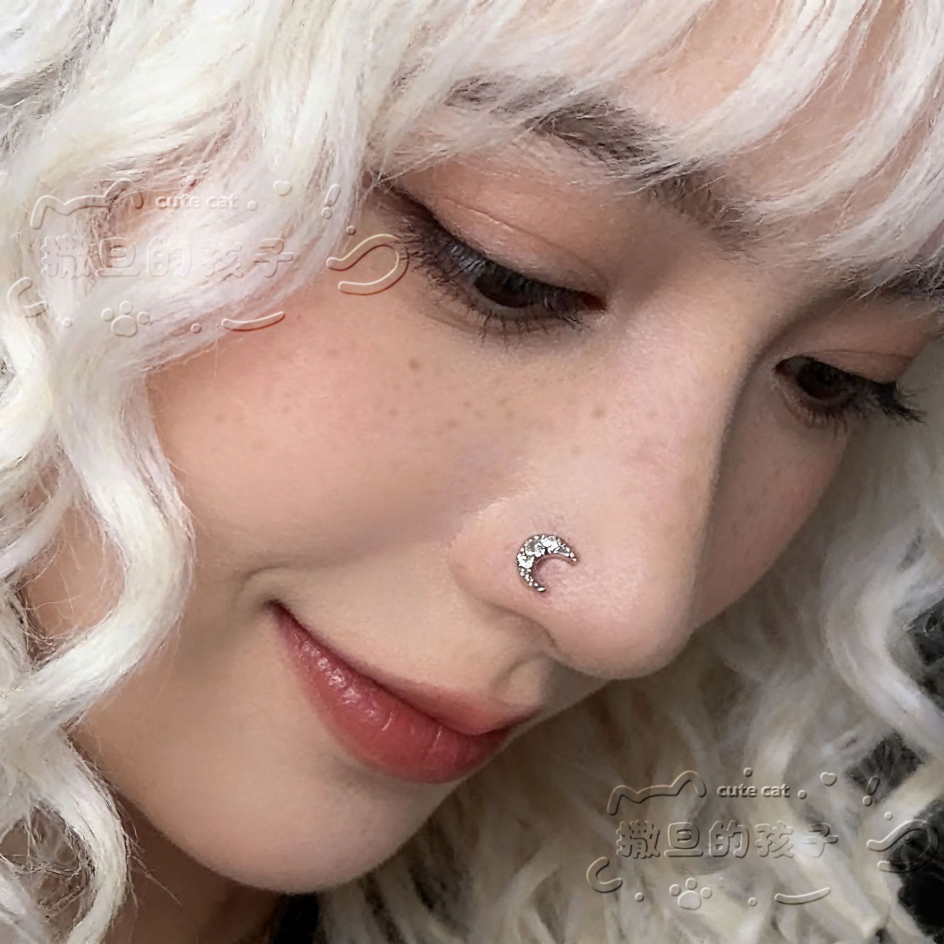 16G labret stud size and finish detail