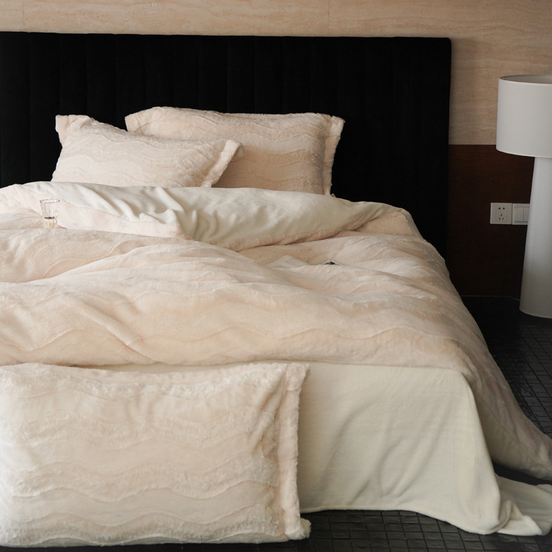 Luz de lujo conejo de peluche de cuatro piezas de invierno leche de peluche cama de cuatro piezas de engrosamiento de doble cara sábanas de peluche de invierno